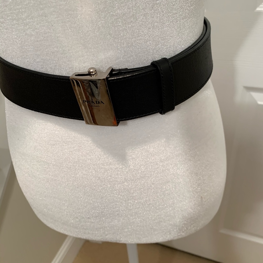 Prada authentic belt. Butter soft black strap - Picture 4 of 8